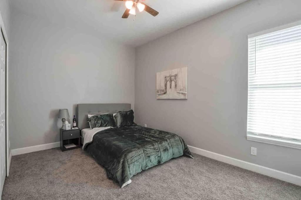 Entire House-Comfy/Close To Downtown/Ybor Tampa Kültér fotó